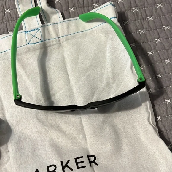 Eyeglass cases - Picture 5 of 10